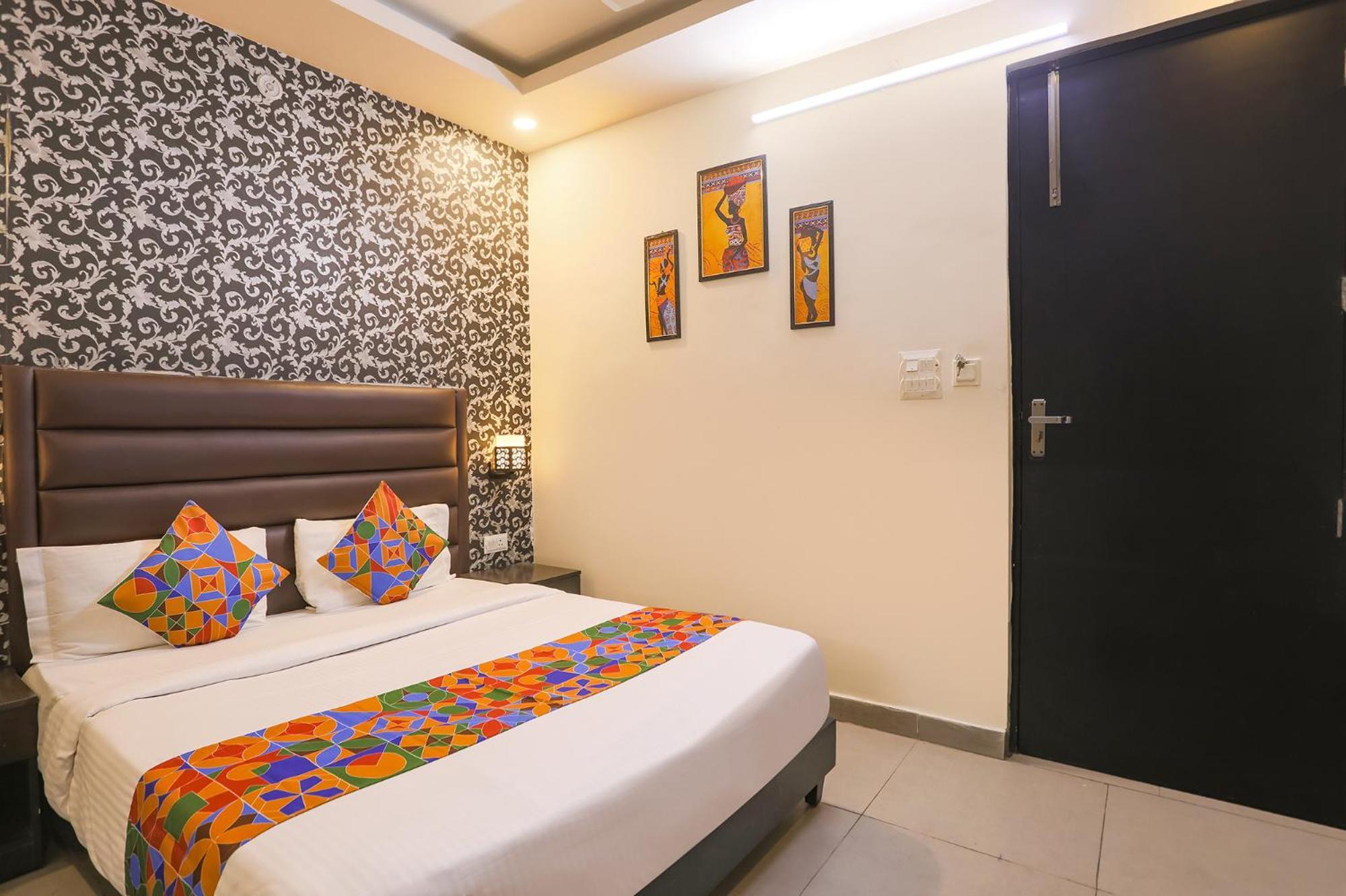 Fabhotel The Diamond Gáziábád Kültér fotó